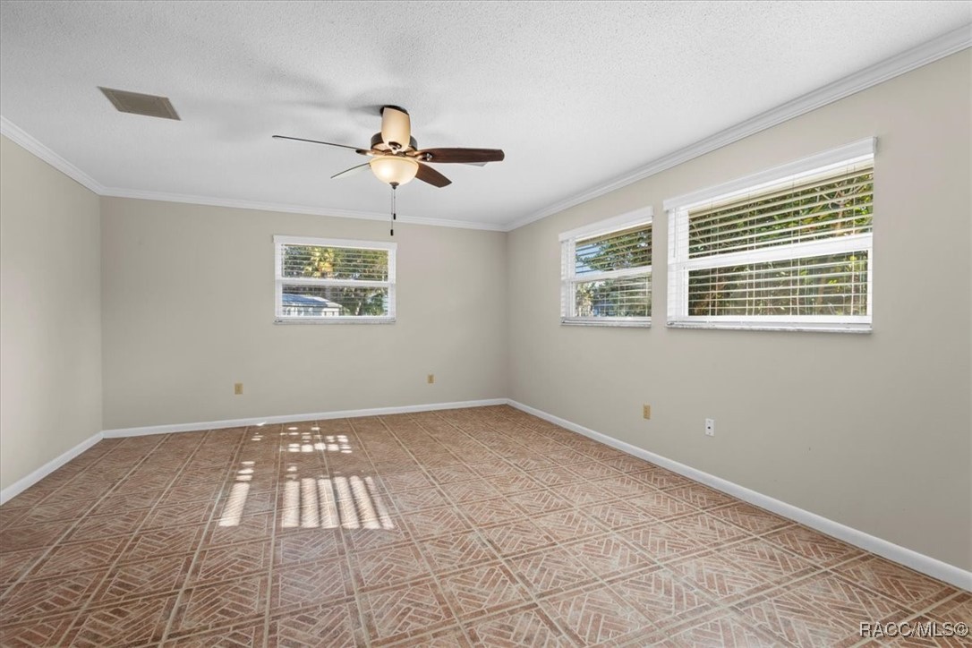 11588 North Caribee Point Inglis, FL 34449 - Photo 37 of 54