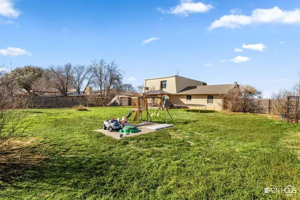 $299,900 | 1206 Sycamore Drive, Burkburnett, TX 76354