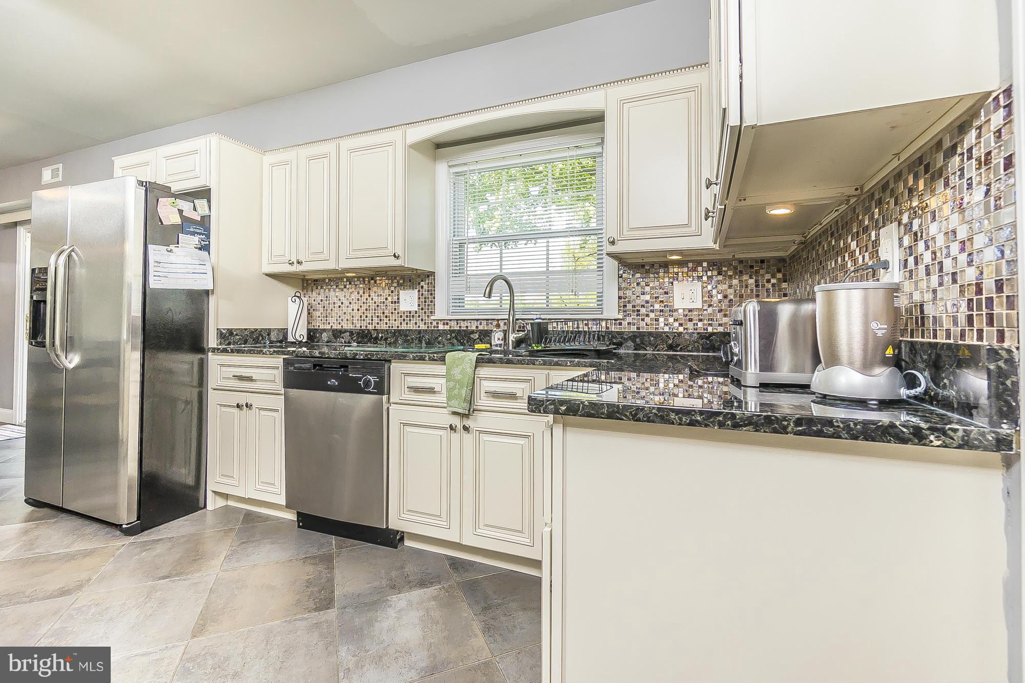 3509 Mabank Lane Bowie, MD 20715 - Photo 6 of 30 Kitchen