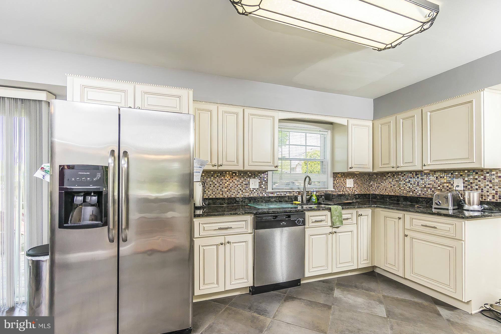 3509 Mabank Lane Bowie, MD 20715 - Photo 7 of 30 Kitchen