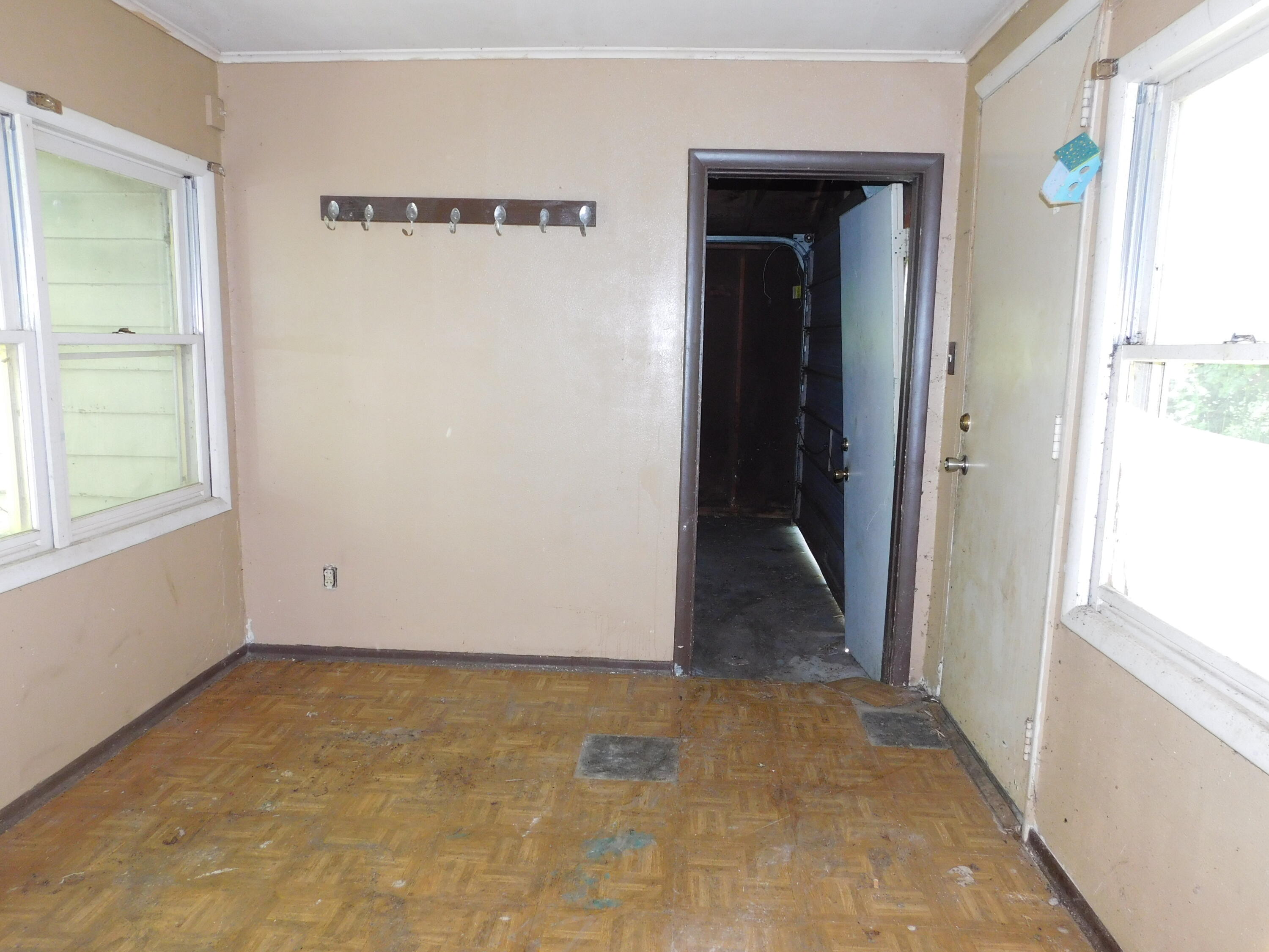 920 East Hoffman Street Three Rivers, MI 49093 - Photo 13 of 25 DSCN8794