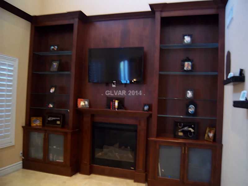 664 Blue Crystal Cree Road Henderson, NV 89002 - Photo 8 of 28 Property Photo.