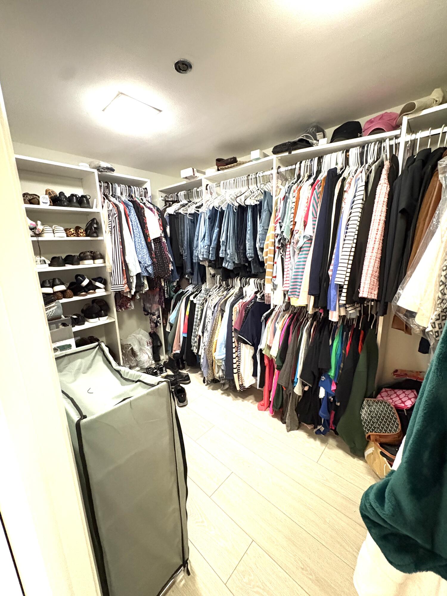 4201 North Ocean Boulevard, Unit 302C Boca Raton, FL 33431 - Photo 15 of 37 10 CLOSET