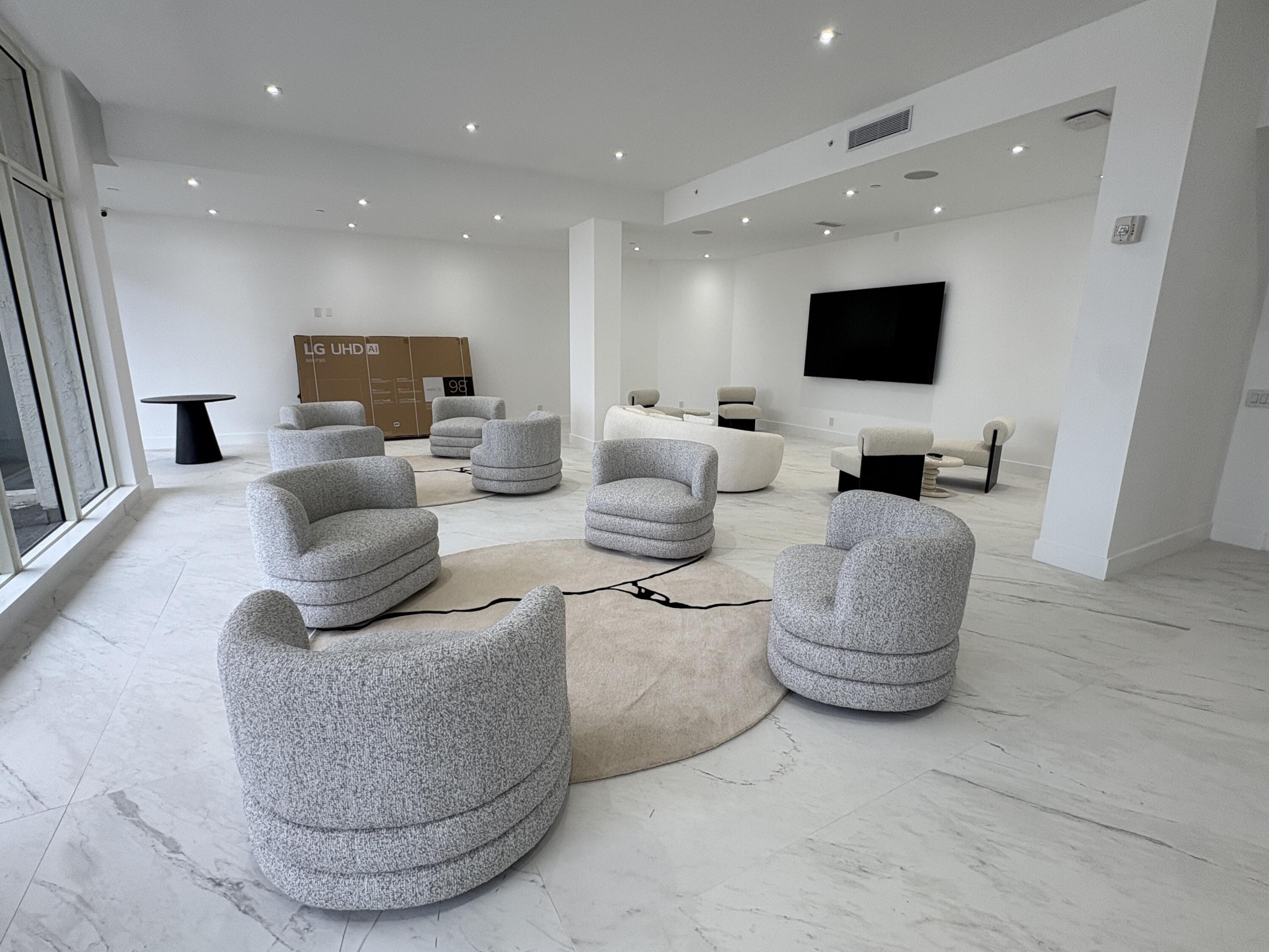 4201 North Ocean Boulevard, Unit 302C Boca Raton, FL 33431 - Photo 23 of 37 15 LOBBY AREA
