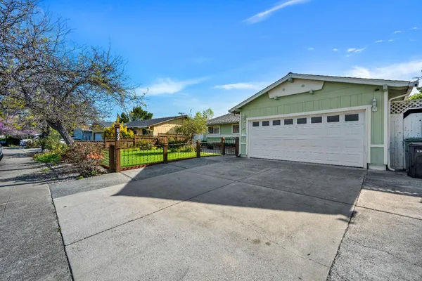 $1,950,000 | 877 San Simeon Drive, Mountain View, CA 94043