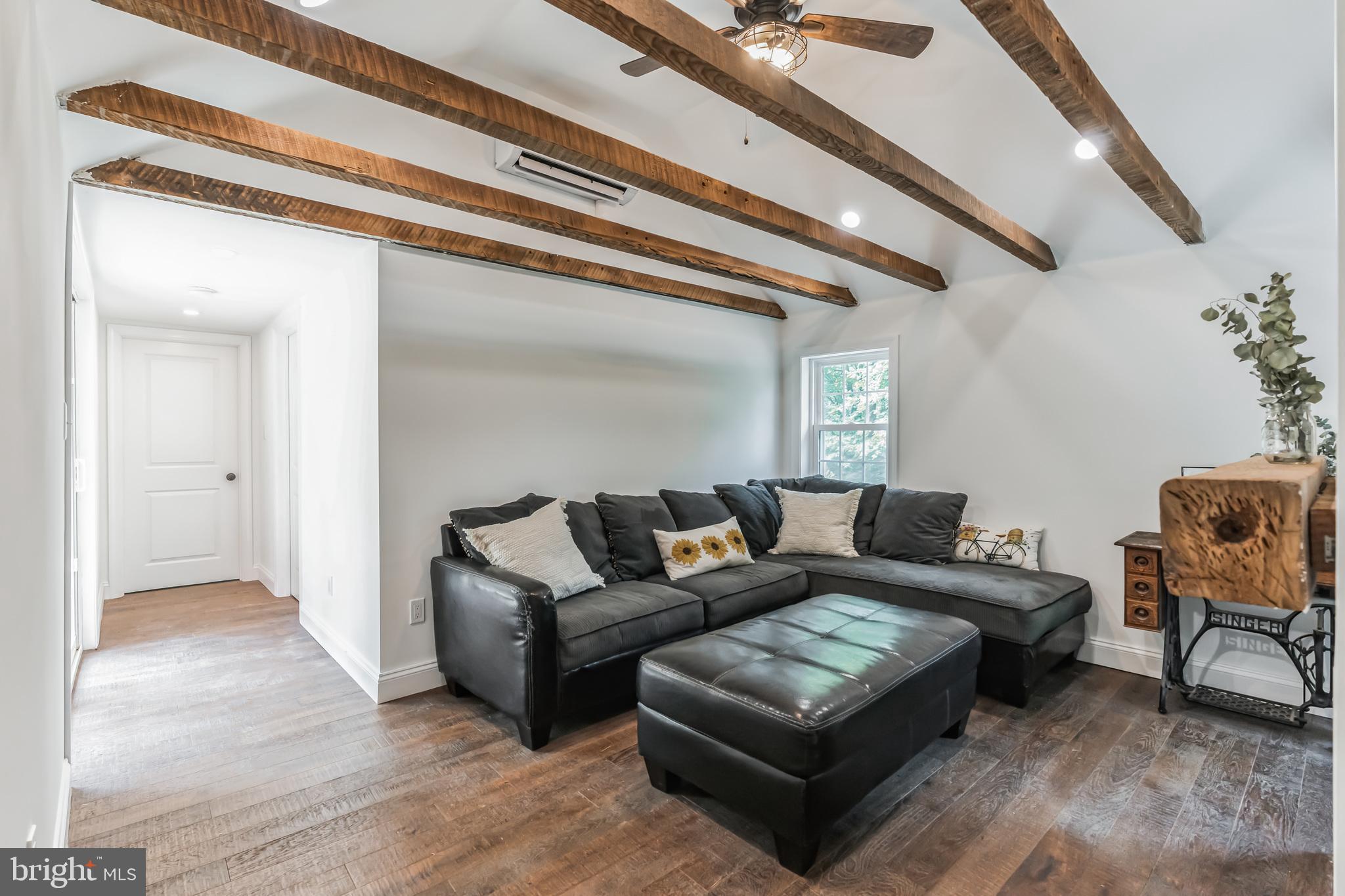 71 Concord Road Garnet Valley, PA 19060 - Photo 16 of 32 Living Area