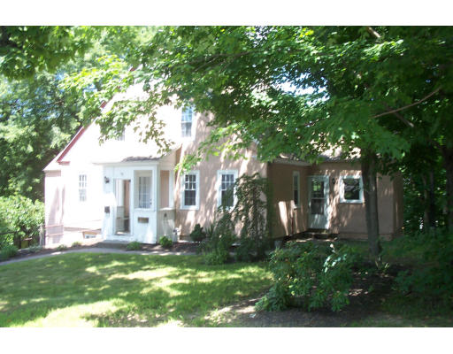 20 Harris Street Clinton, MA 01510 - Photo 1 of 5 Gallery Image 1