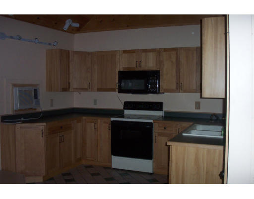 20 Harris Street Clinton, MA 01510 - Photo 2 of 5 Gallery Image 2