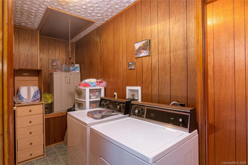 1627 Tanasee Gap Road Balsam Grove, NC 28708 - Photo 33 of 35 Gallery Image 33
