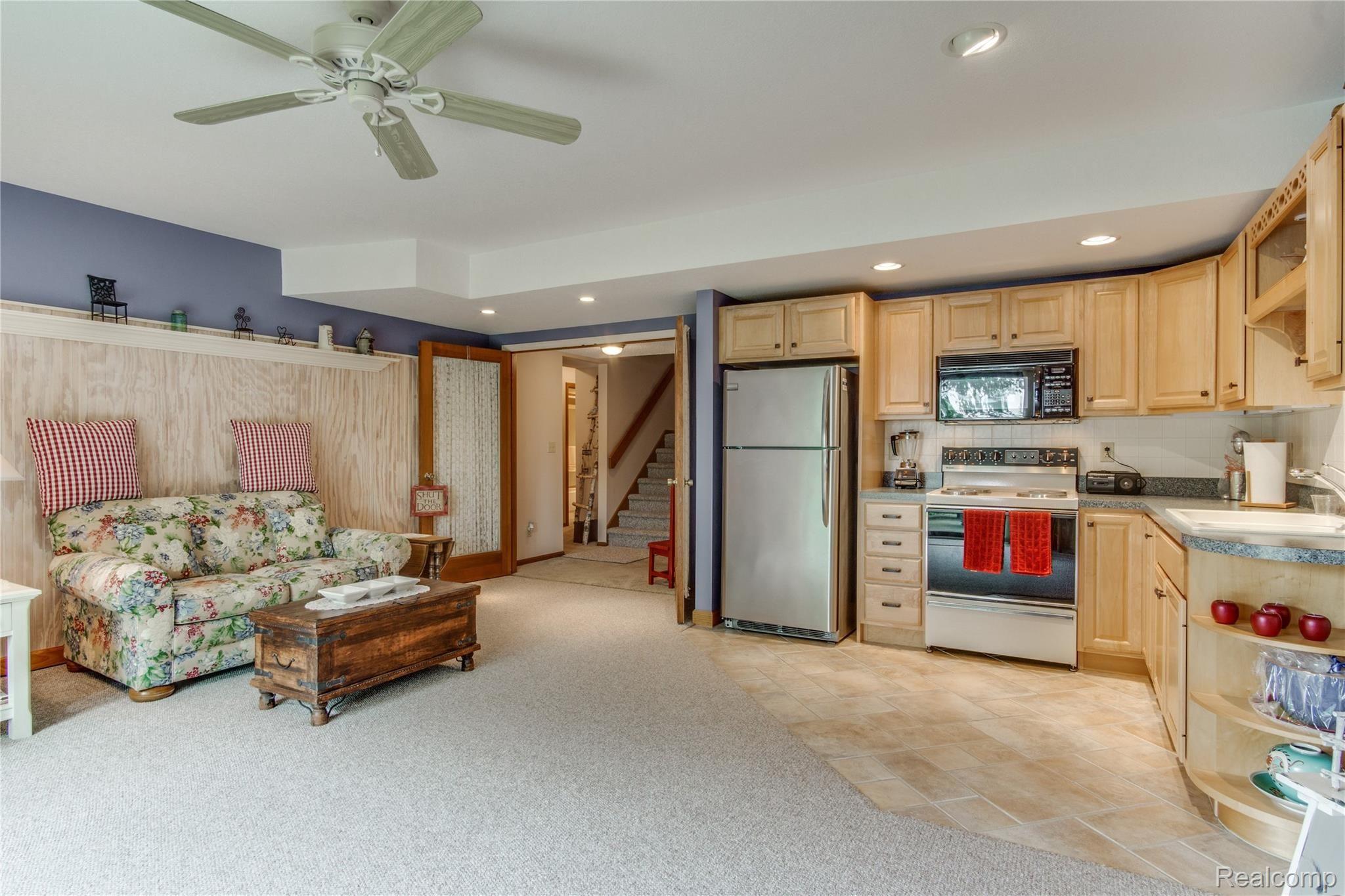 3291 Lahring Road Linden, MI 48451 - Photo 18 of 49 Interiors (42 of 45).jpg