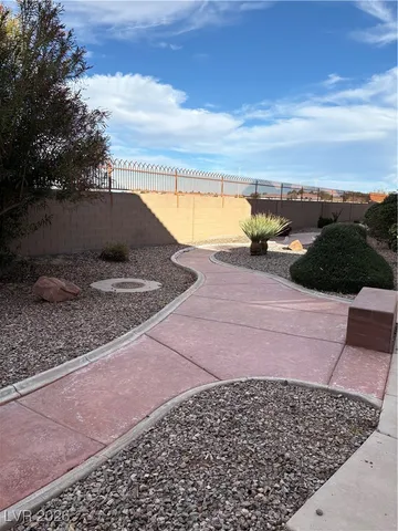 $1,450 | 1050 East Cactus Avenue, Unit 1091, Las Vegas, NV 89183