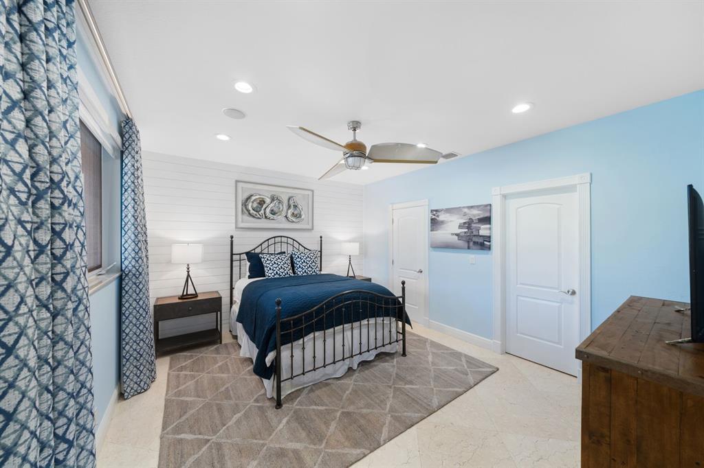 2341 Northeast 48th Court Lighthouse Point, FL 33064 - Photo 25 of 87