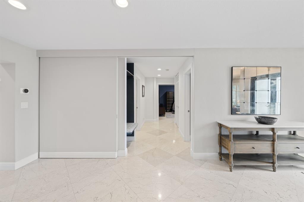 2341 Northeast 48th Court Lighthouse Point, FL 33064 - Photo 29 of 87