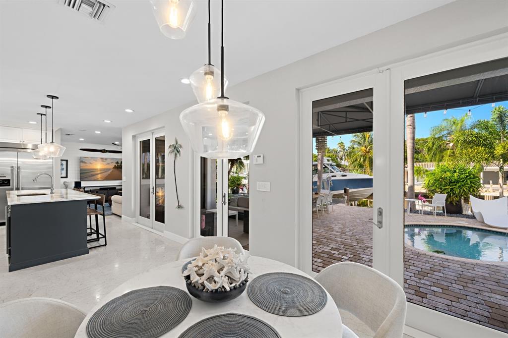 2341 Northeast 48th Court Lighthouse Point, FL 33064 - Photo 8 of 87