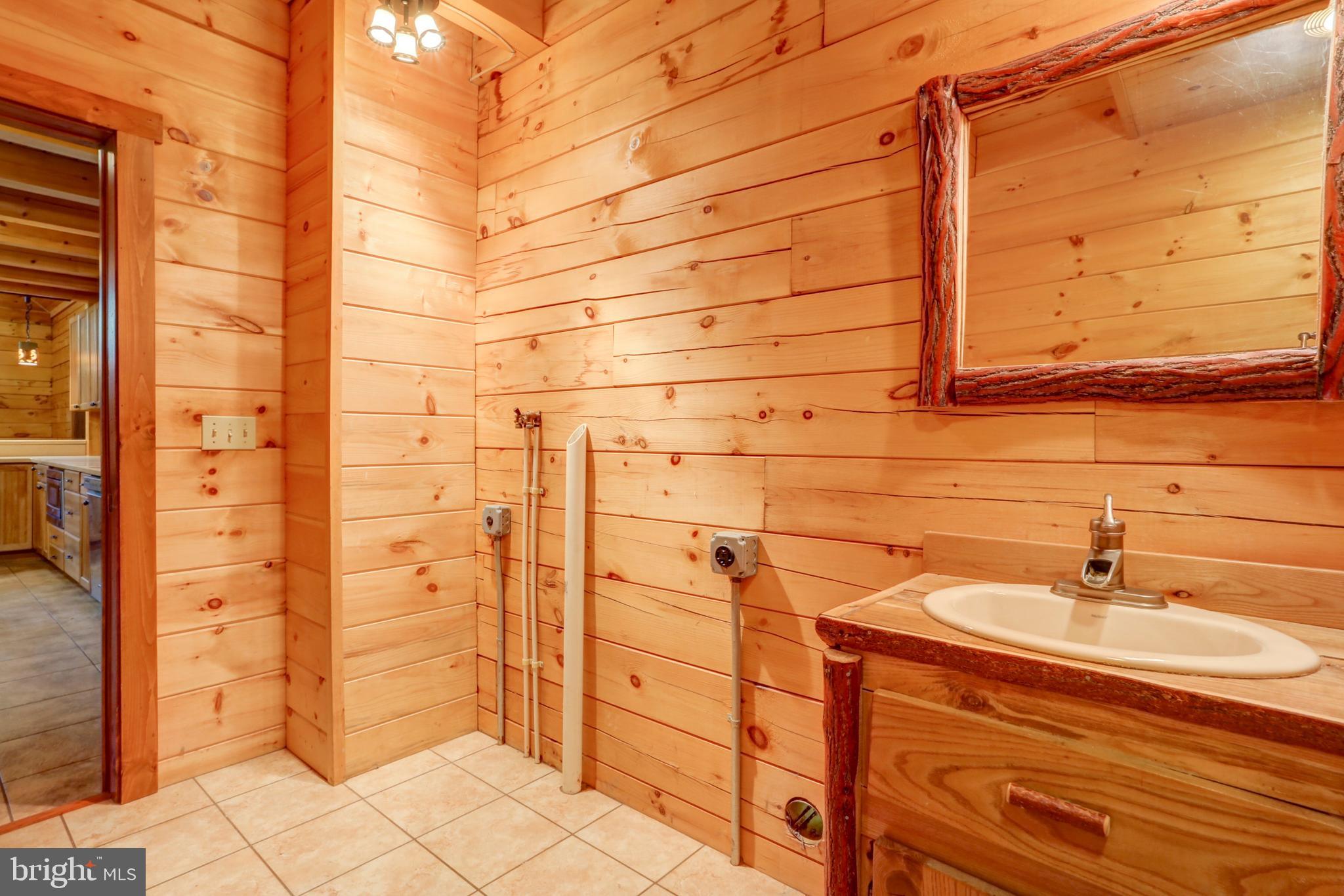 323 Longview Road Boyertown, PA 19512 - Photo 31 of 50 Gallery Image 31