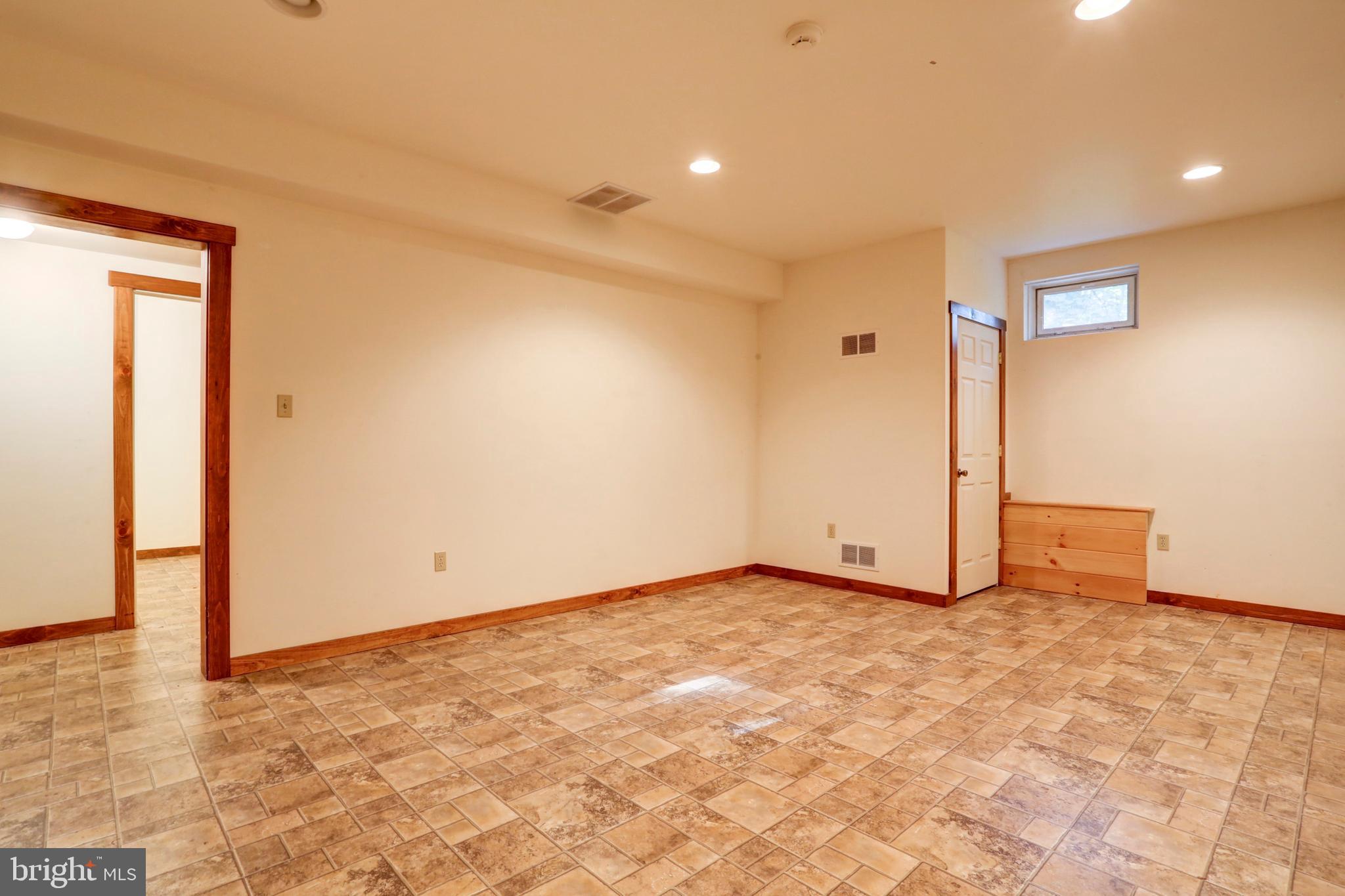 323 Longview Road Boyertown, PA 19512 - Photo 47 of 50 Gallery Image 47