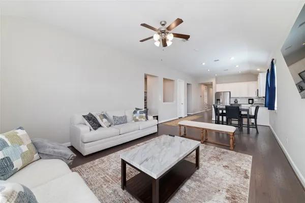 $2,300 | 24707 Harbor Terrace Lane, Richmond, TX 77406