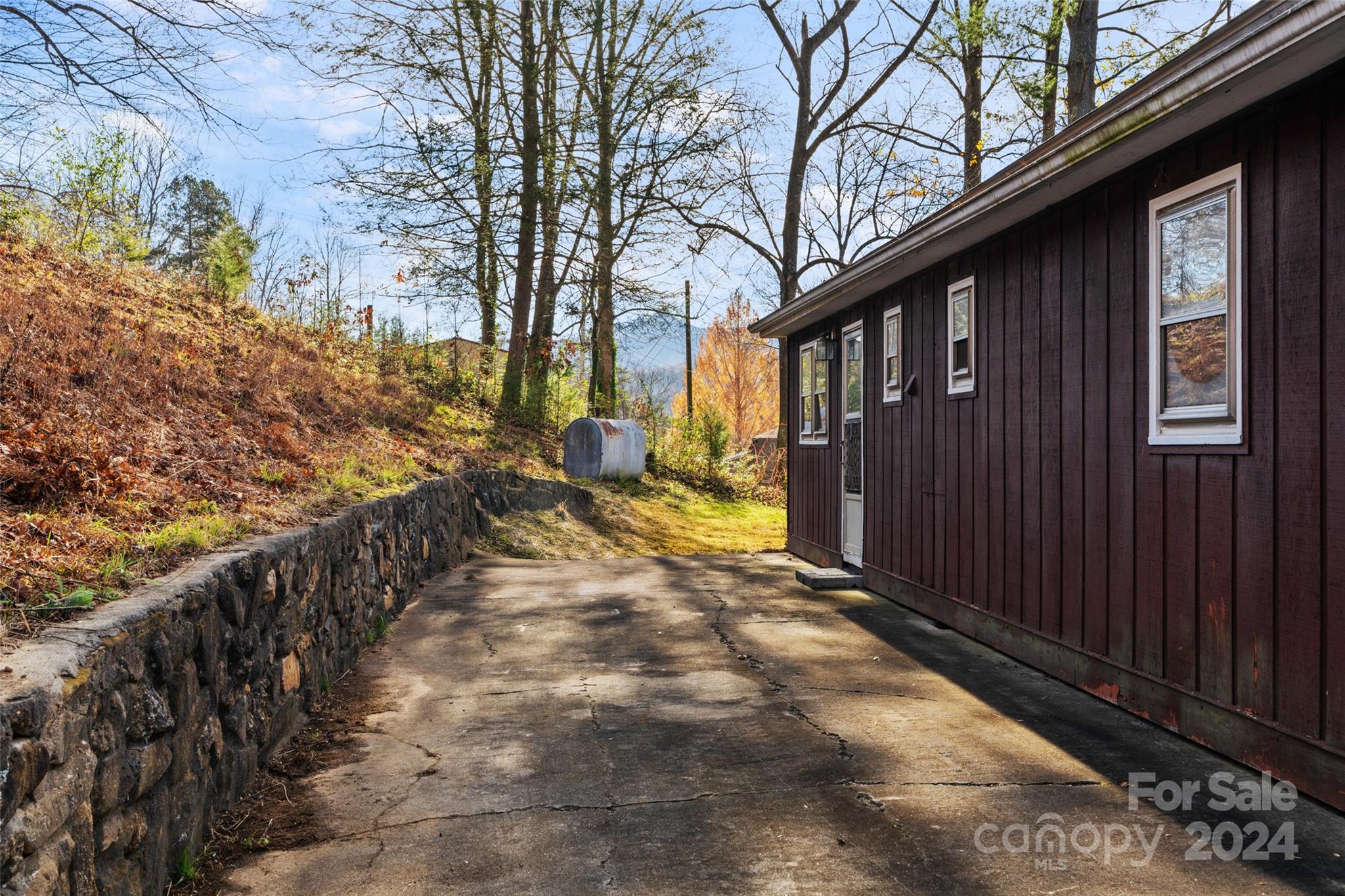 50 South Morgan Branch Road Candler, NC 28715 - Photo 17 of 23 Gallery Image 17