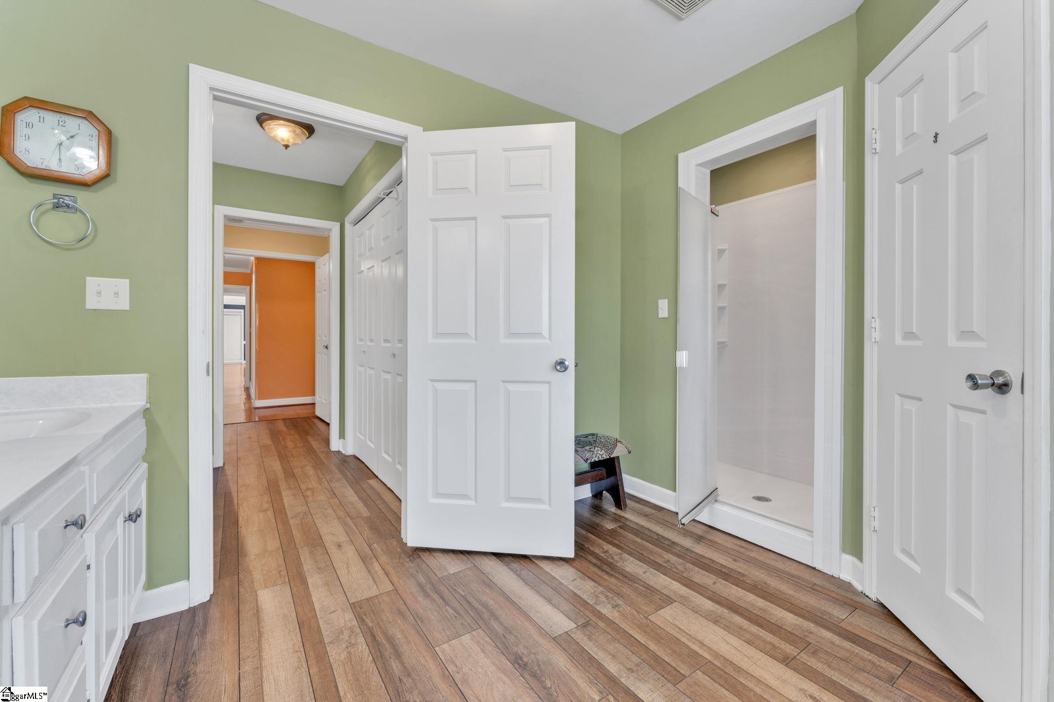 1611 Saluda Dam Road Easley, SC 29640 - Photo 19 of 48