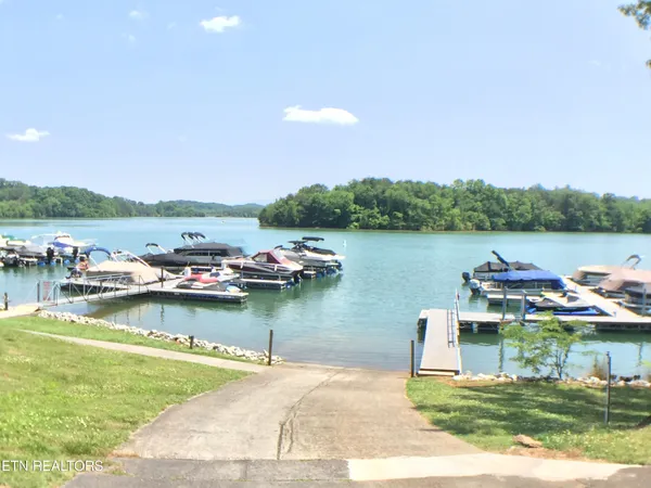 $75,000 | 300 Southshore Drive, Greenback, TN 37742