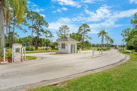 $415,000 | 109 Brandy Creek Circle Southeast, Palm Bay, FL 32909