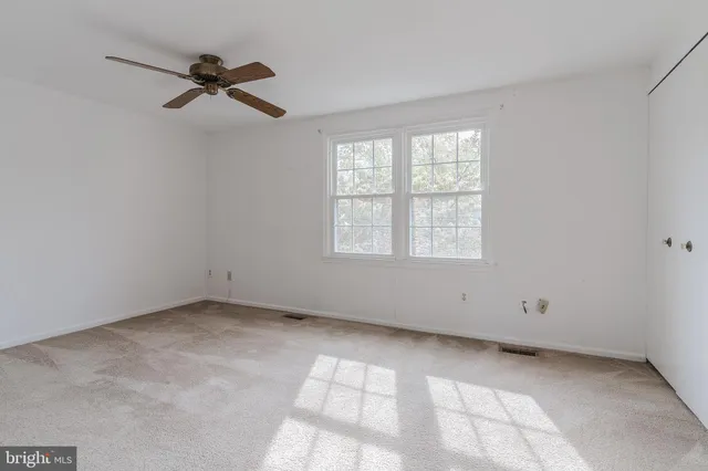 $2,150 | 14405 Black Horse Court, Centreville, VA 20120