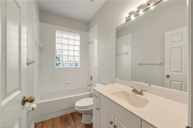 $490,000 | 19741 Vintage Trace Circle, Estero, FL 33967