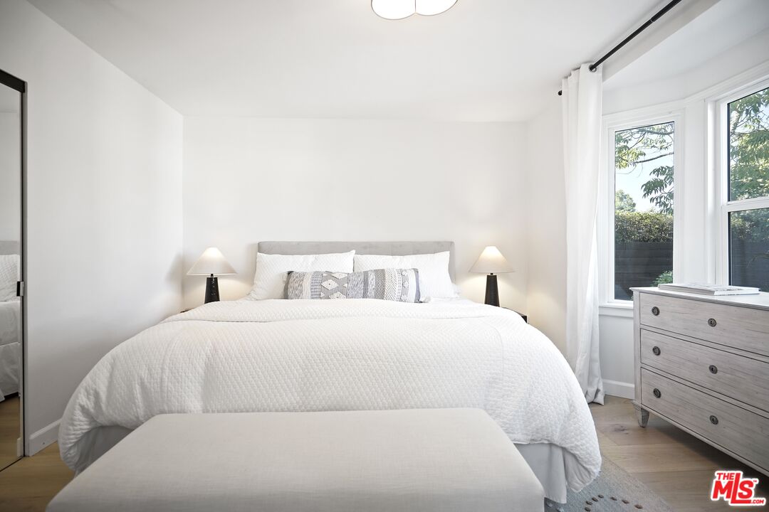 11700 Huston Street Valley Village, CA 91607 - Photo 40 of 70