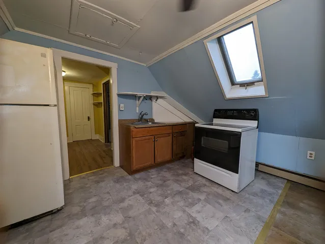 $1,500 | 39 Perry Avenue, Charlestown, NH 03603