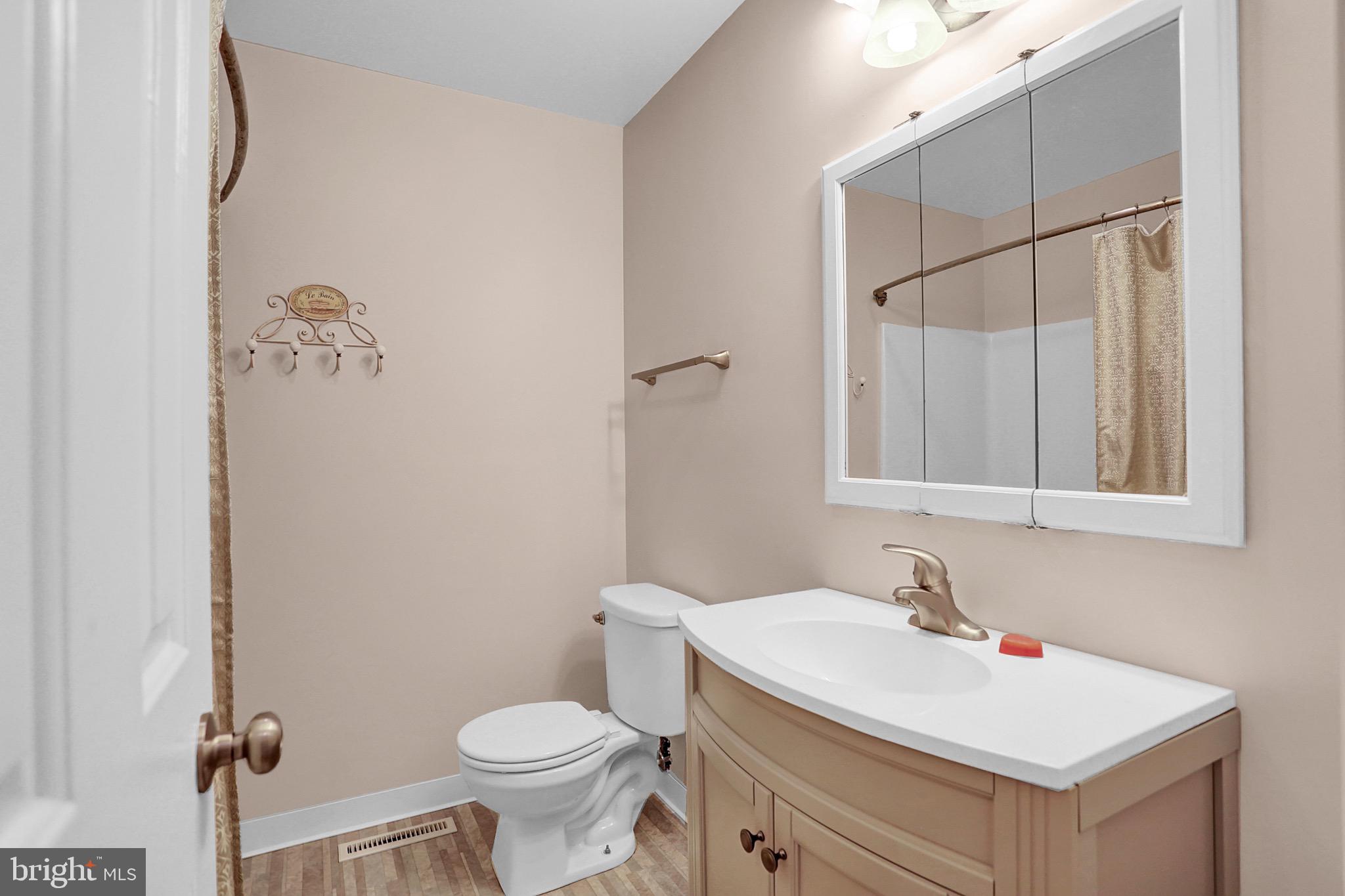 2561 Spring Road Carlisle, PA 17013 - Photo 14 of 32 Gallery Image 14