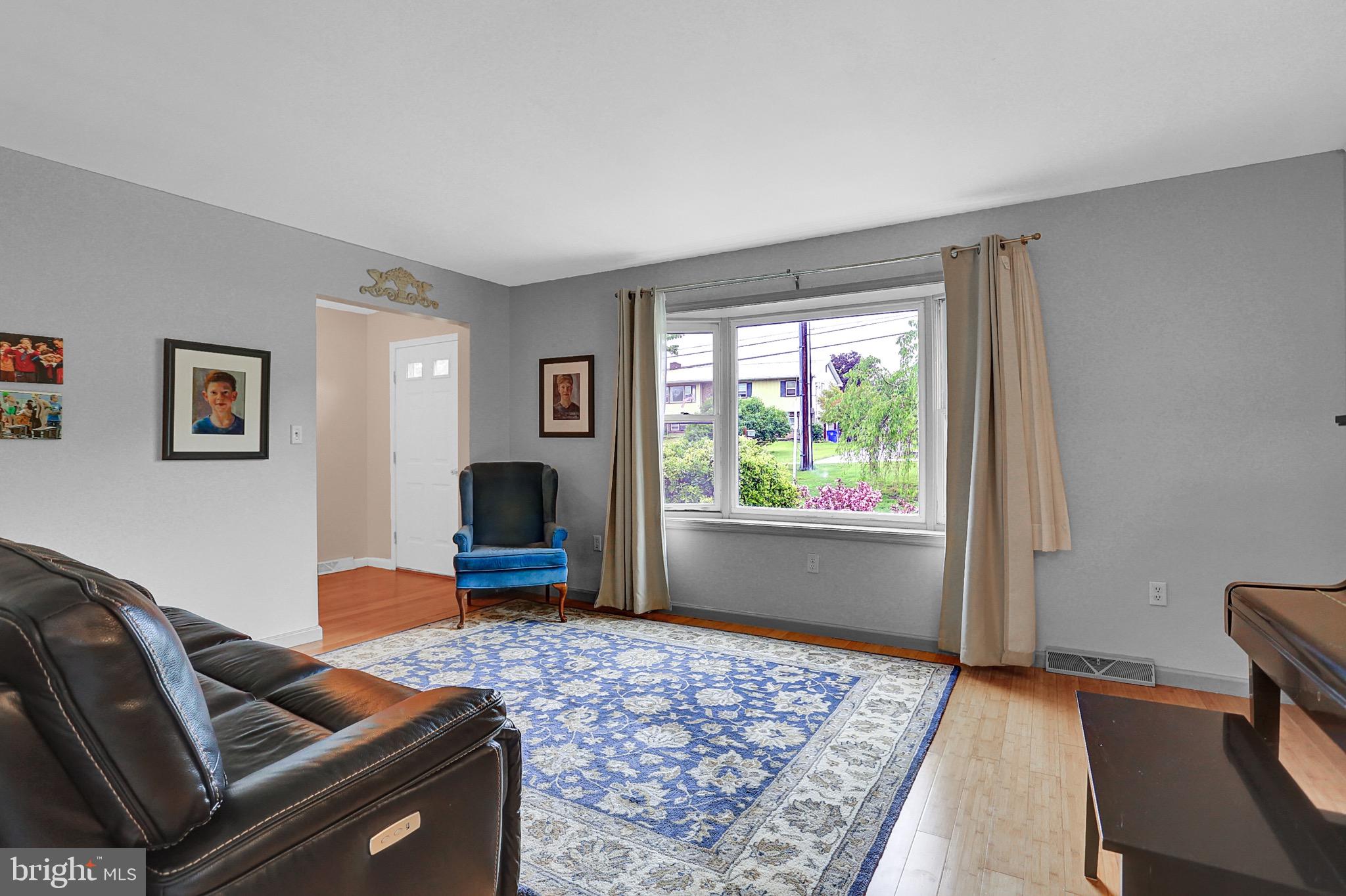 2561 Spring Road Carlisle, PA 17013 - Photo 9 of 32 Gallery Image 9