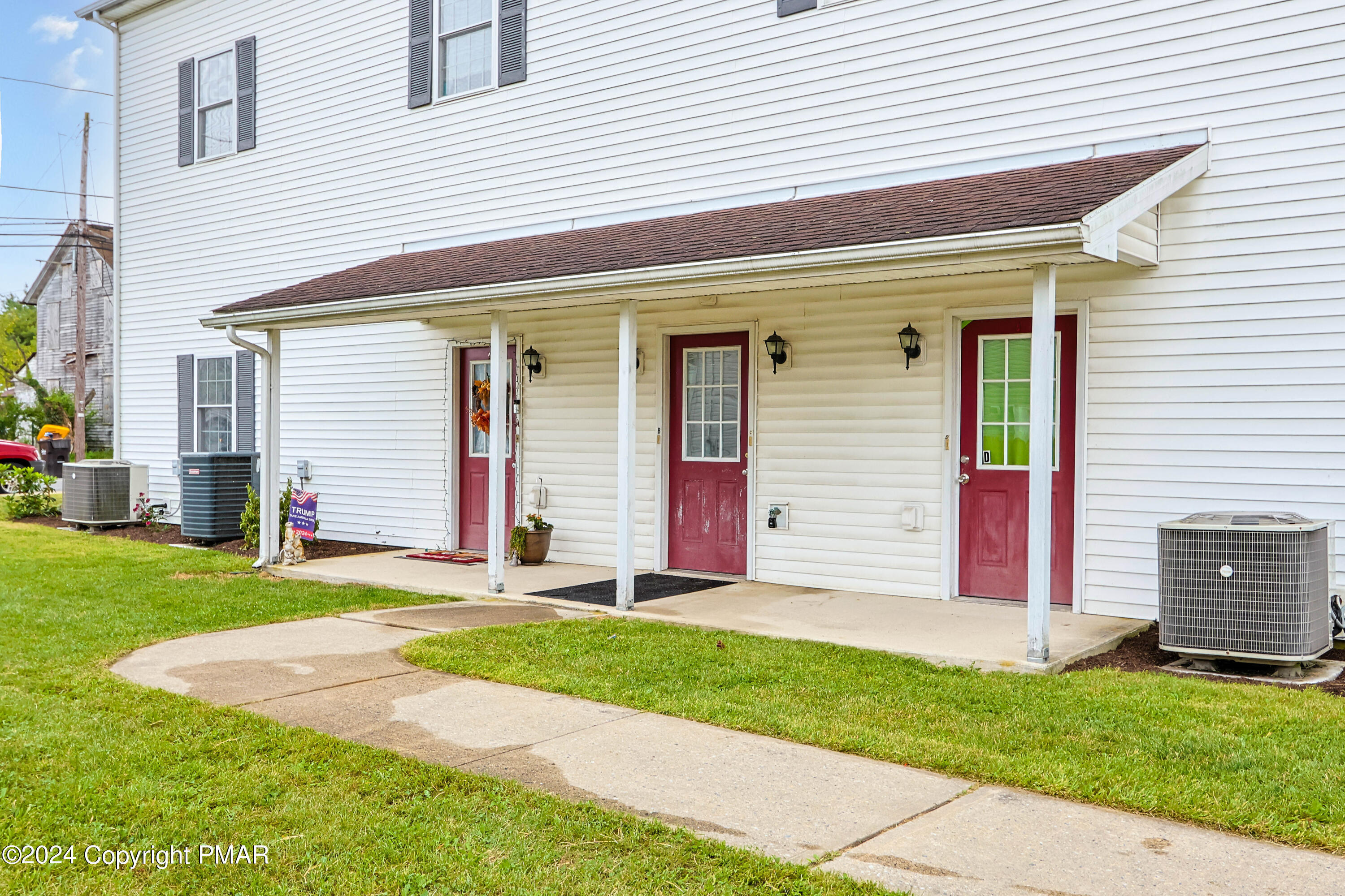 4029 Main Street, Unit D Slatedale, PA 18079 - Photo 3 of 21 095A9080-Edit
