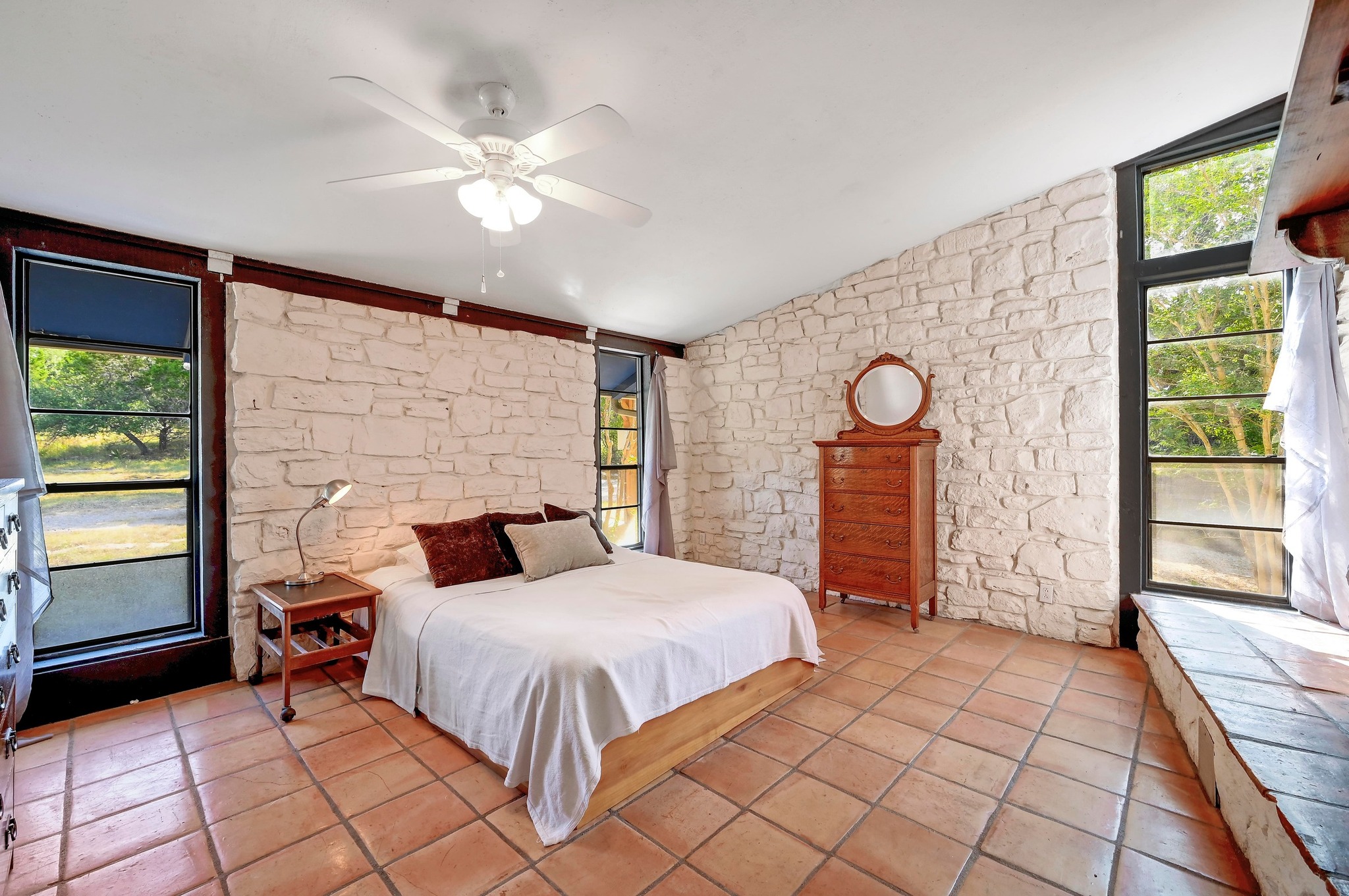 445 Bendigo Lane Wimberley, TX 78676 - Photo 29 of 31