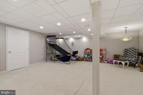 $875,000 | 1727 Peartree Lane, Crofton, MD 21114