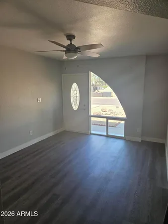 $1,099 | 1325 East Vista Avenue, Unit 1, Phoenix, AZ 85020