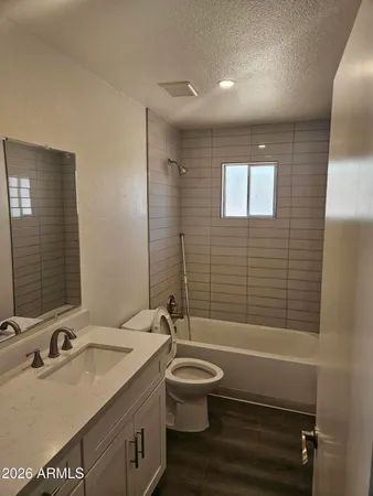 $1,199 | 1325 East Vista Avenue, Unit 1, Phoenix, AZ 85020
