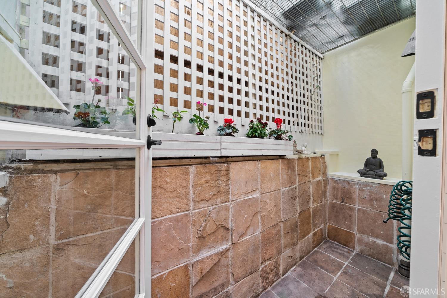 1 Cottage Row San Francisco, CA 94115 - Photo 32 of 52