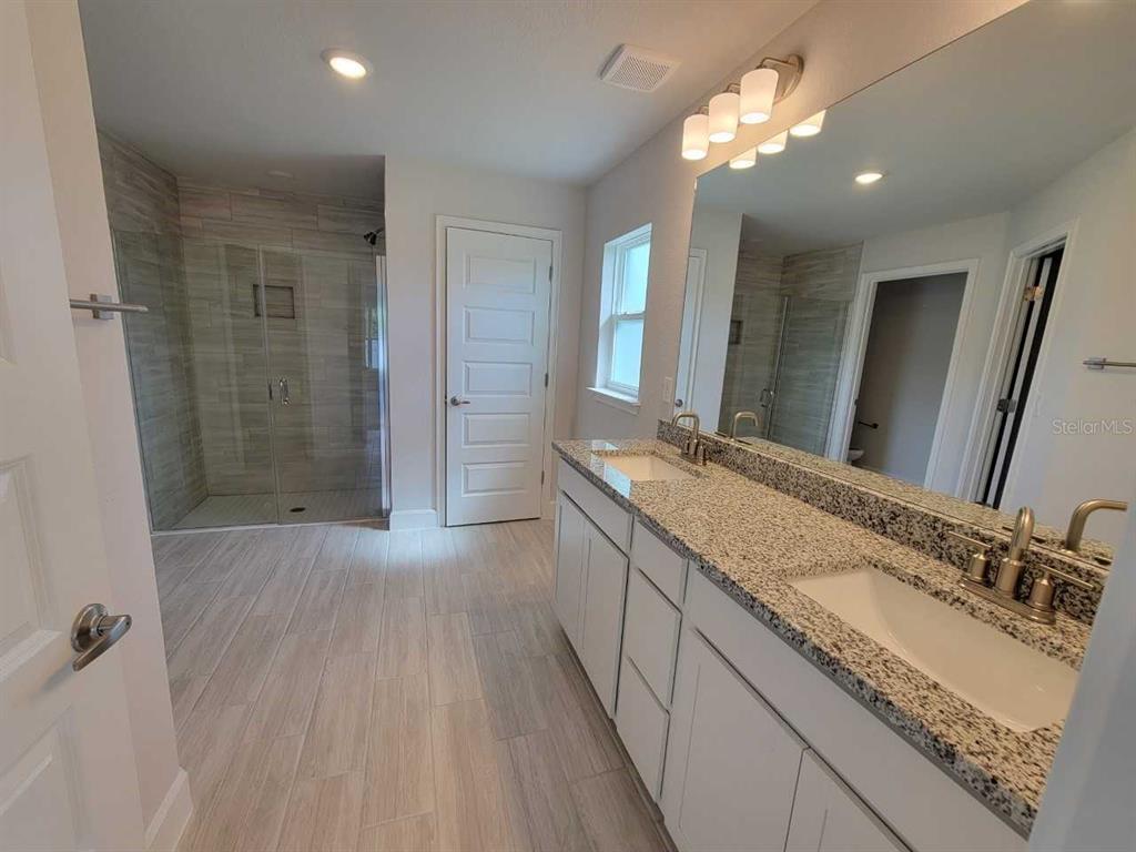 14578 Southwest 69th Ct Road Ocala, FL 34473 - Photo 12 of 17