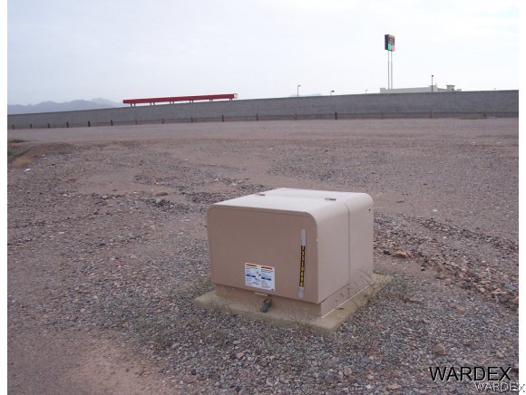 215 North Riggles Avenue Quartzsite, AZ 85346 - Photo 5 of 6 Electric and Water Available