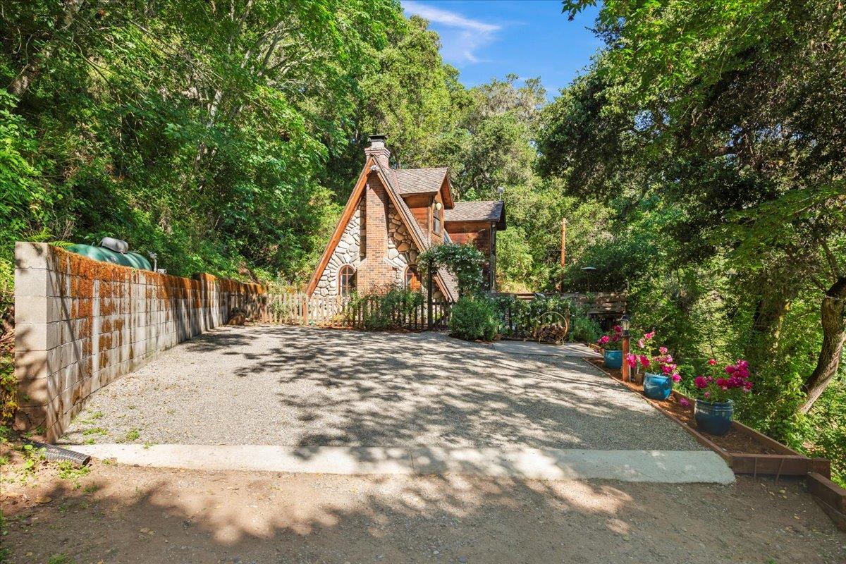 65 Hitchcock Road Carmel Valley, CA 93924 - Photo 4 of 33