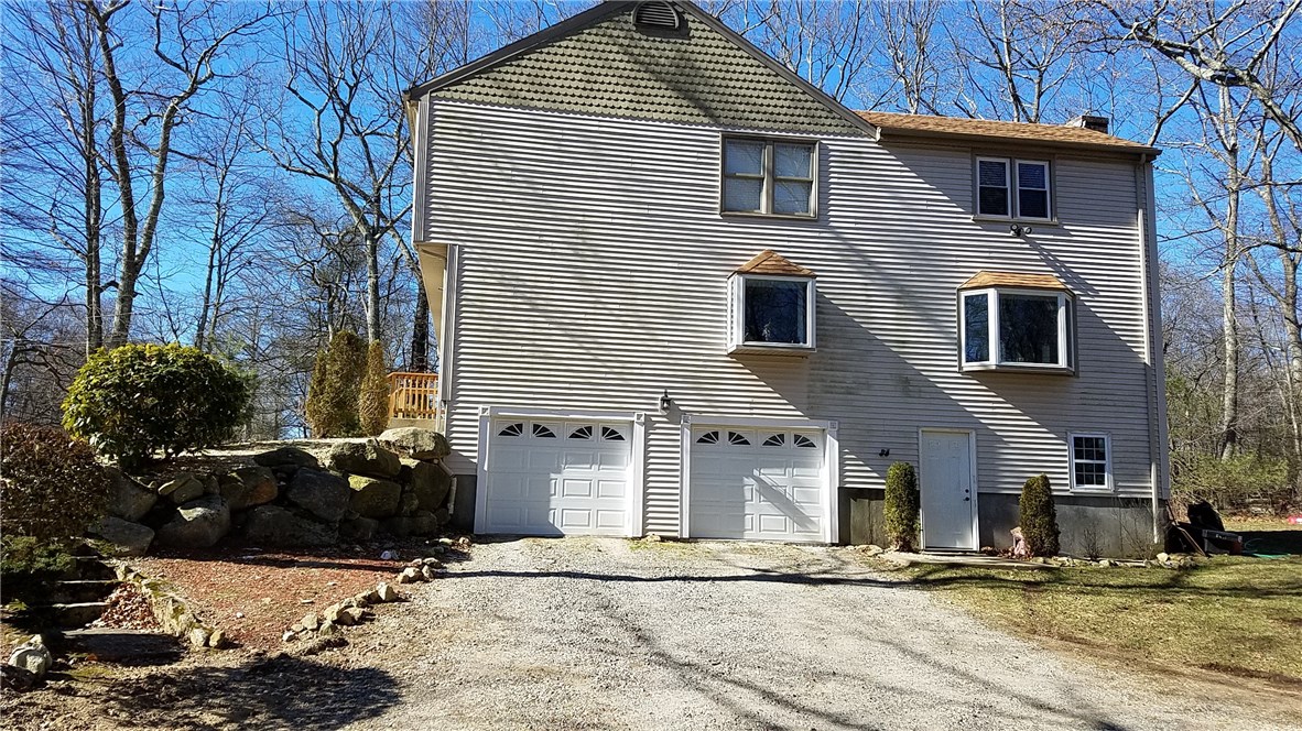 351 Rockland Road Scituate, RI 02857 - Photo 4 of 22