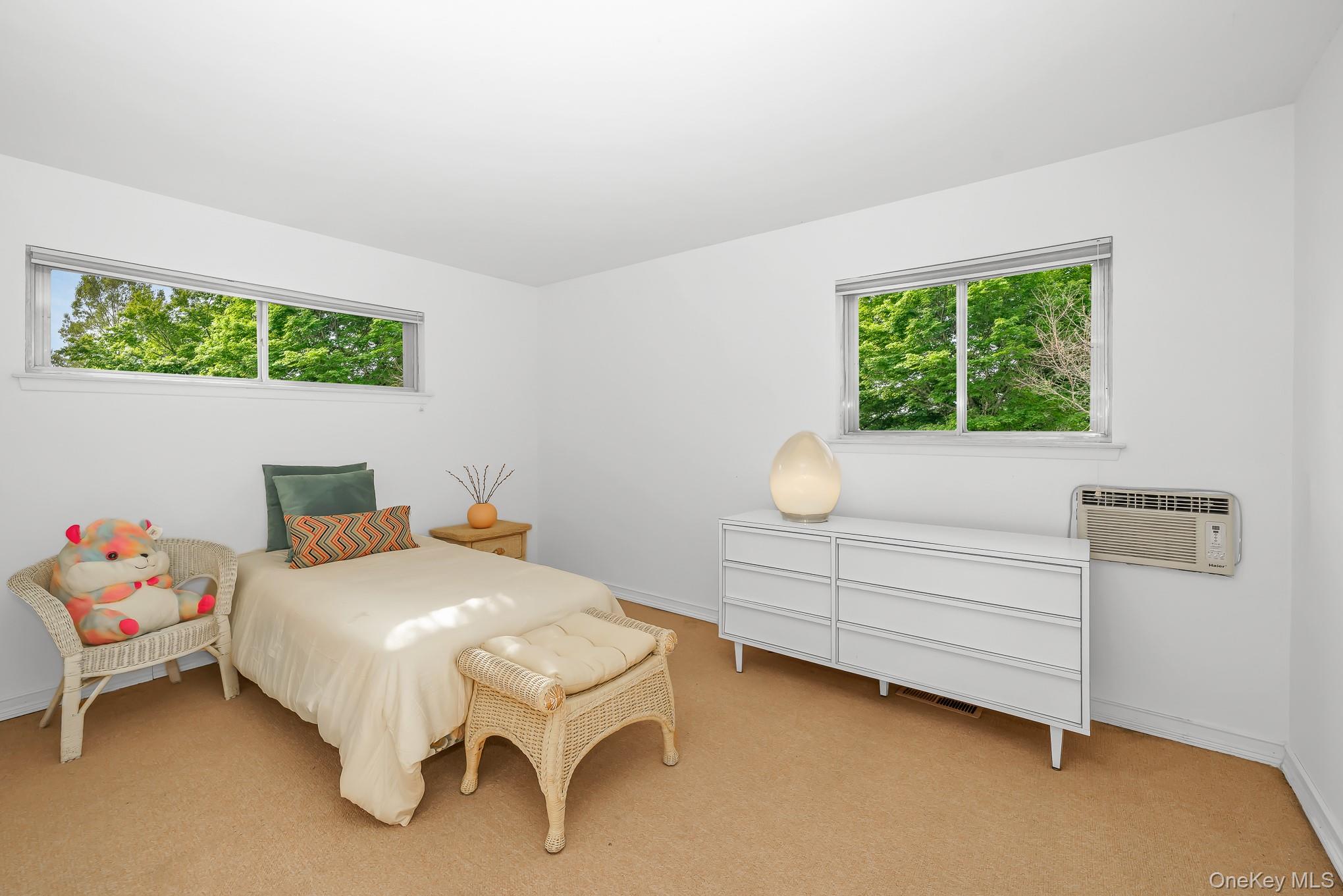 10 Rye Place Commack, NY 11725 - Photo 15 of 25