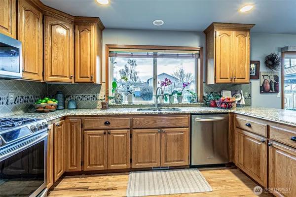 $699,900 | 14613 146th Street East, Orting, WA 98360