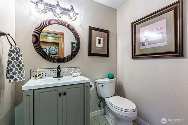 $699,900 | 14613 146th Street East, Orting, WA 98360