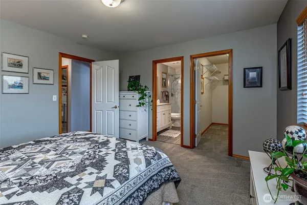 $699,900 | 14613 146th Street East, Orting, WA 98360