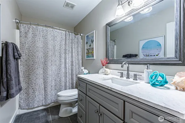 $699,900 | 14613 146th Street East, Orting, WA 98360