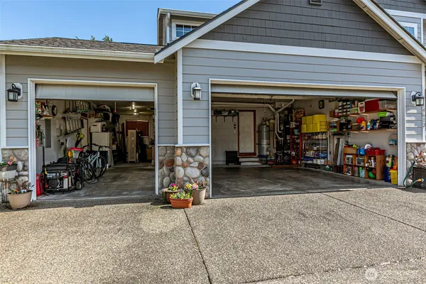 $699,900 | 14613 146th Street East, Orting, WA 98360