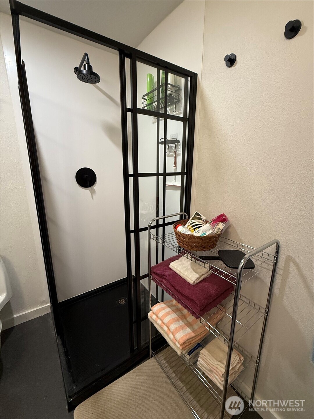 250 East Main Street Dayton, WA 99328 - Photo 29 of 33 a view of a hardwood floor and an empty room