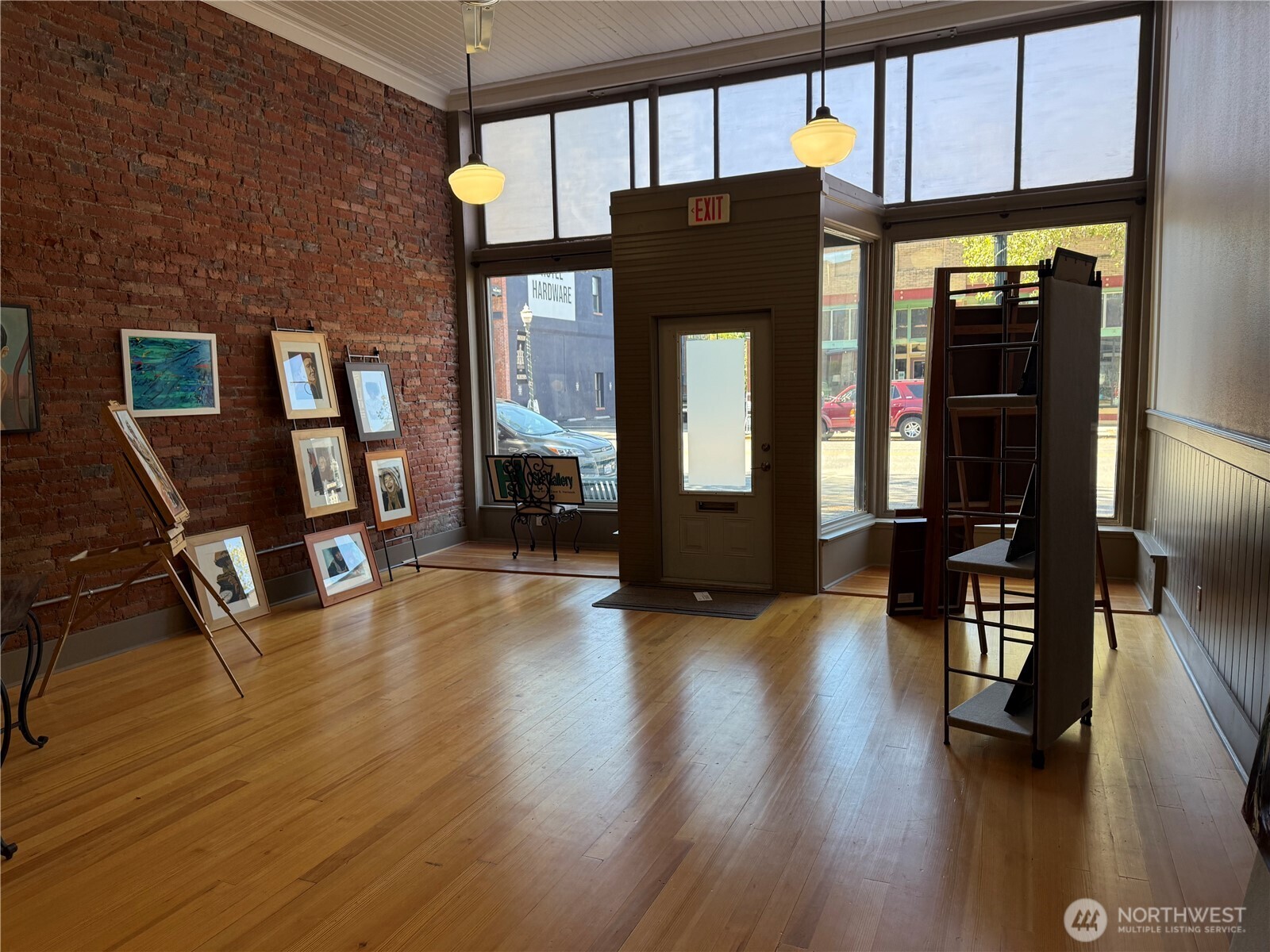 250 East Main Street Dayton, WA 99328 - Photo 5 of 33 a view of a livingroom with furniture and a flat screen tv