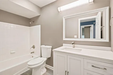 $599,900 | 3971 South 118th Street, Greenfield, WI 53228